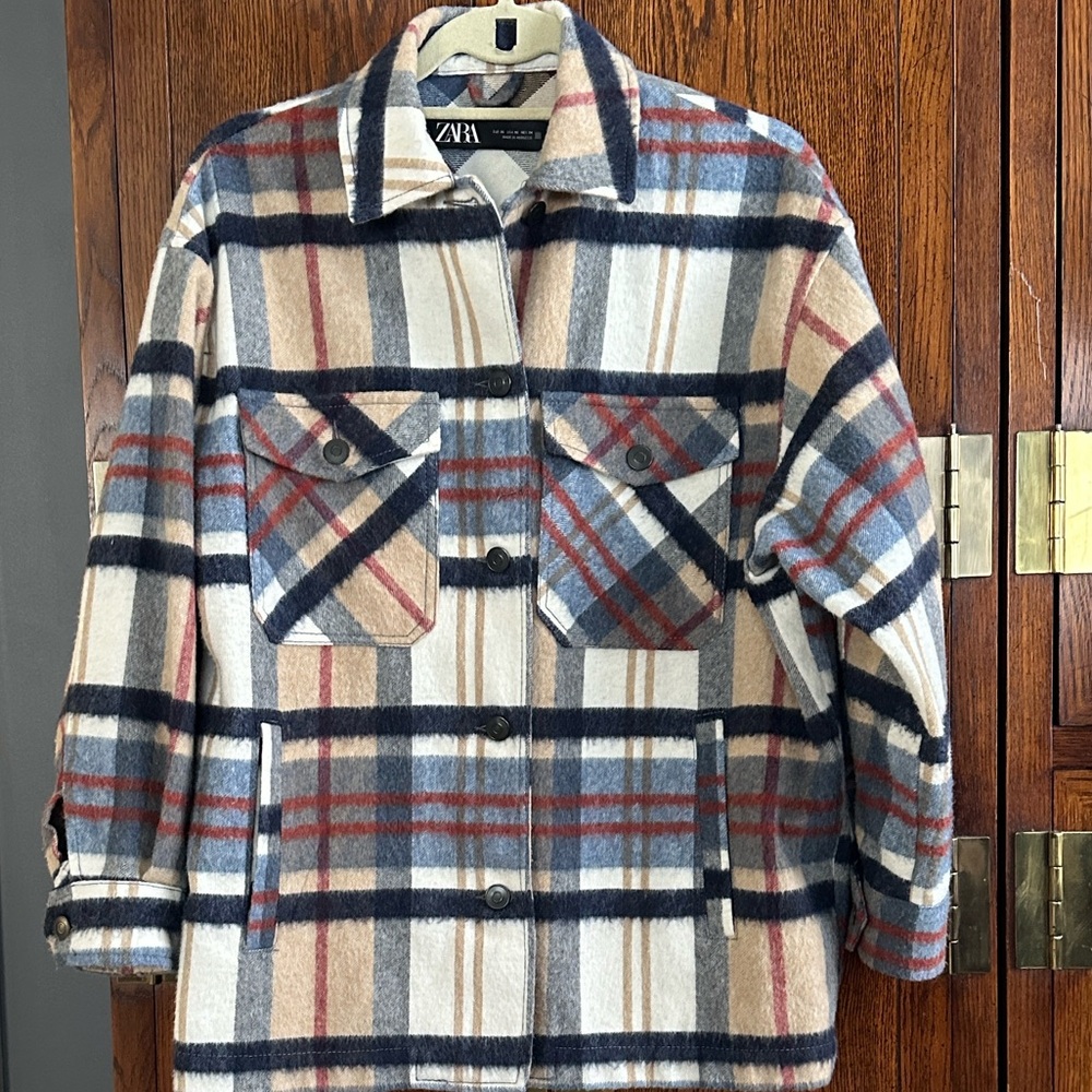 Zara Women's Plaid Shirt Jacket in Blue, Red, and Cream